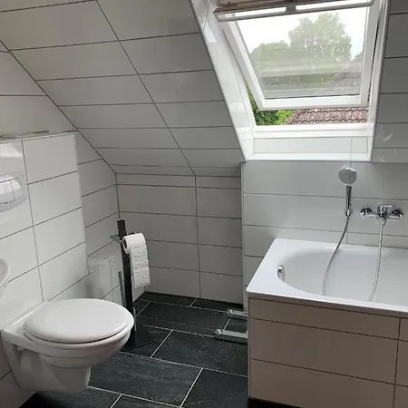 Апартаменты Dustin Нойенкирхен